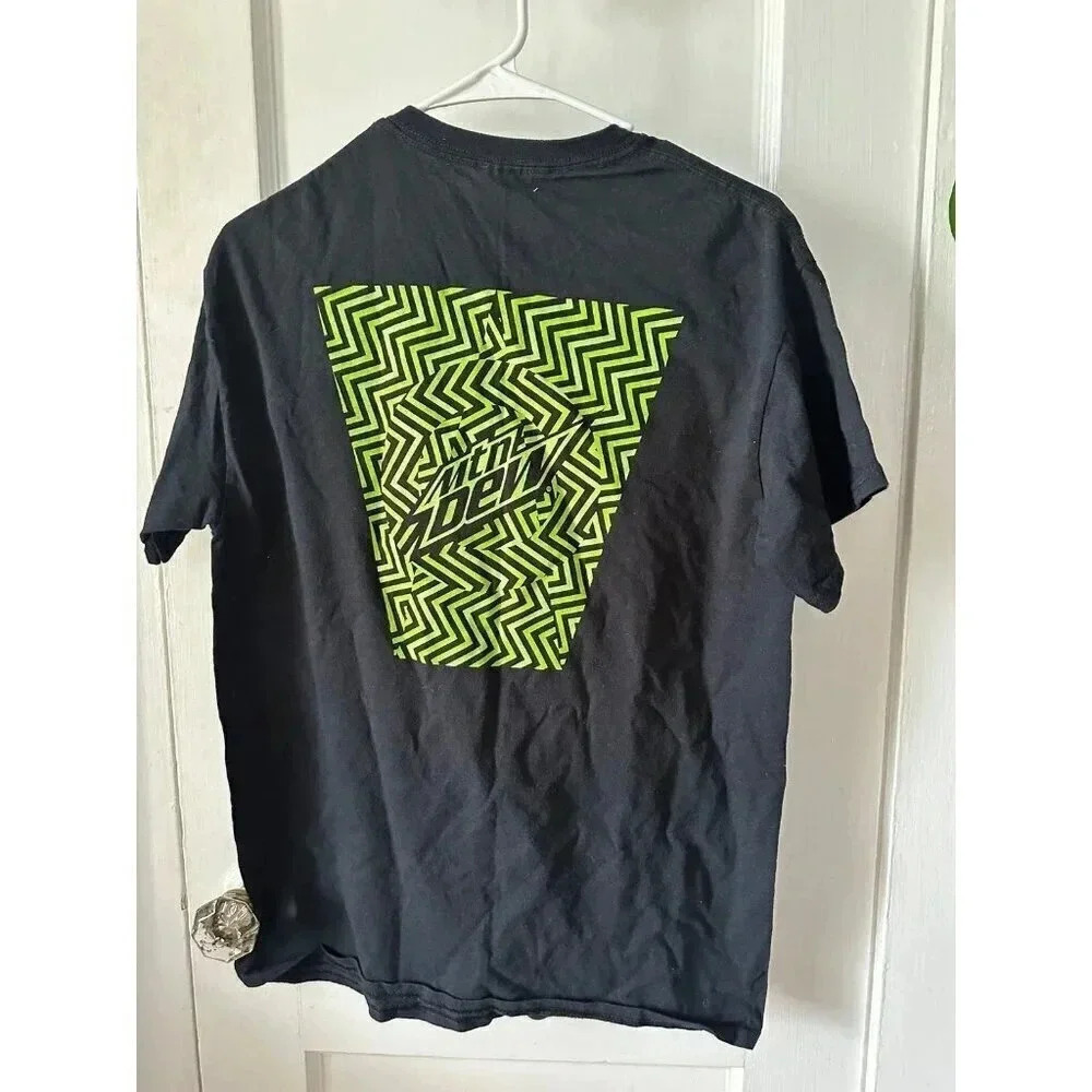 Mountain Dew Men’s size Medium t-shirt